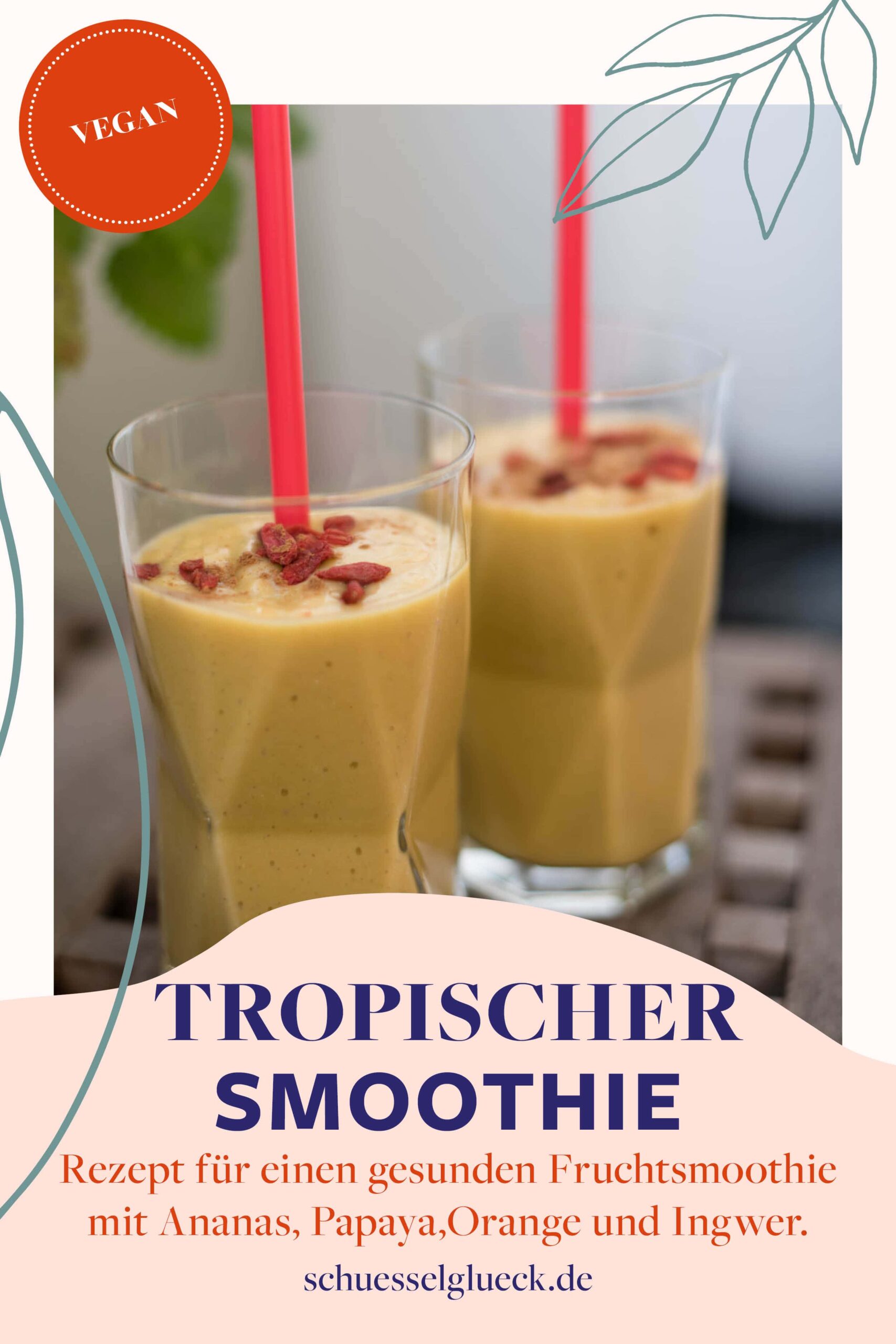 Tropischer Smoothie mit Orange, Ananas und Papaya