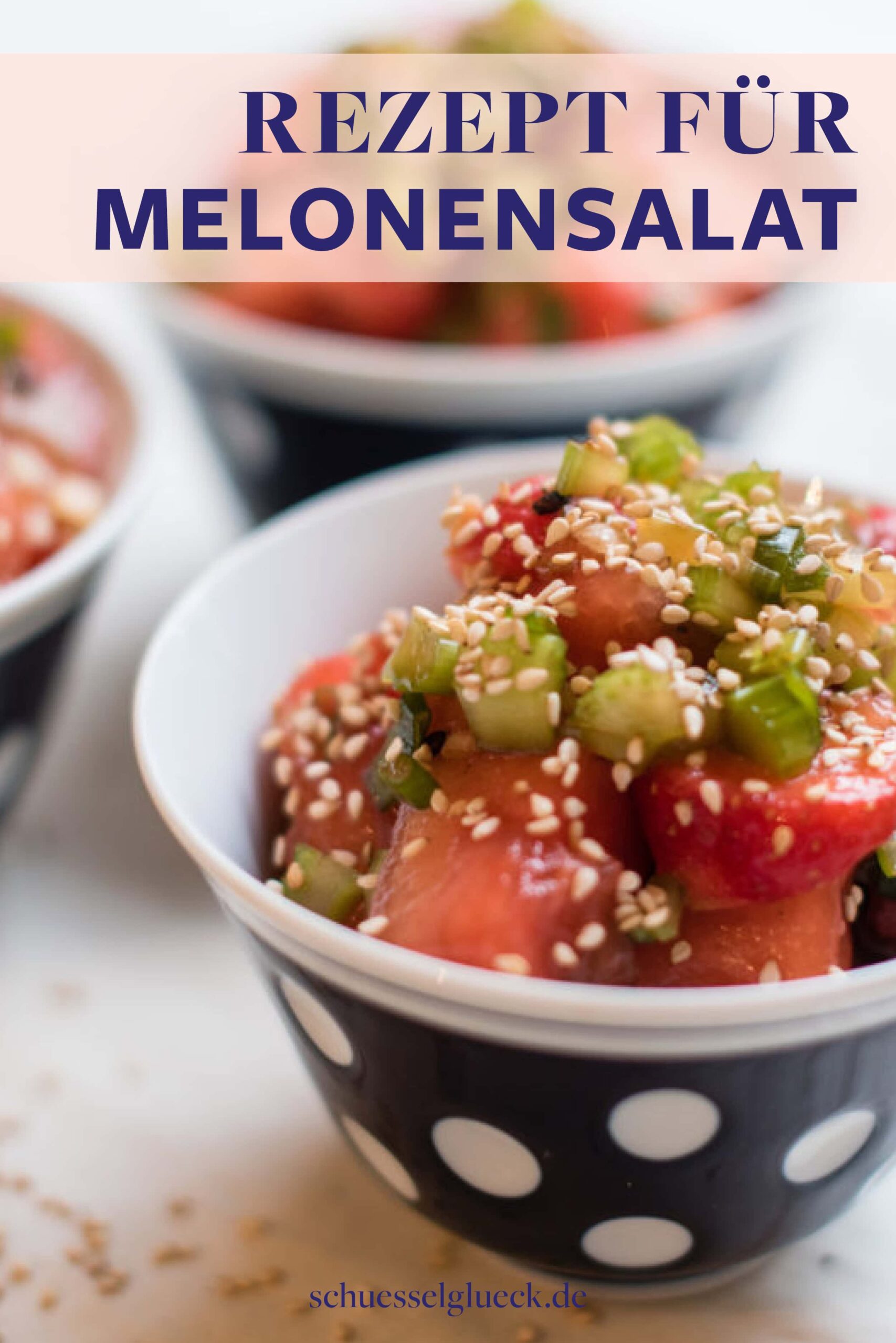 Asiatischer Wassermelonensalat mit Stangensellerie und Sesam