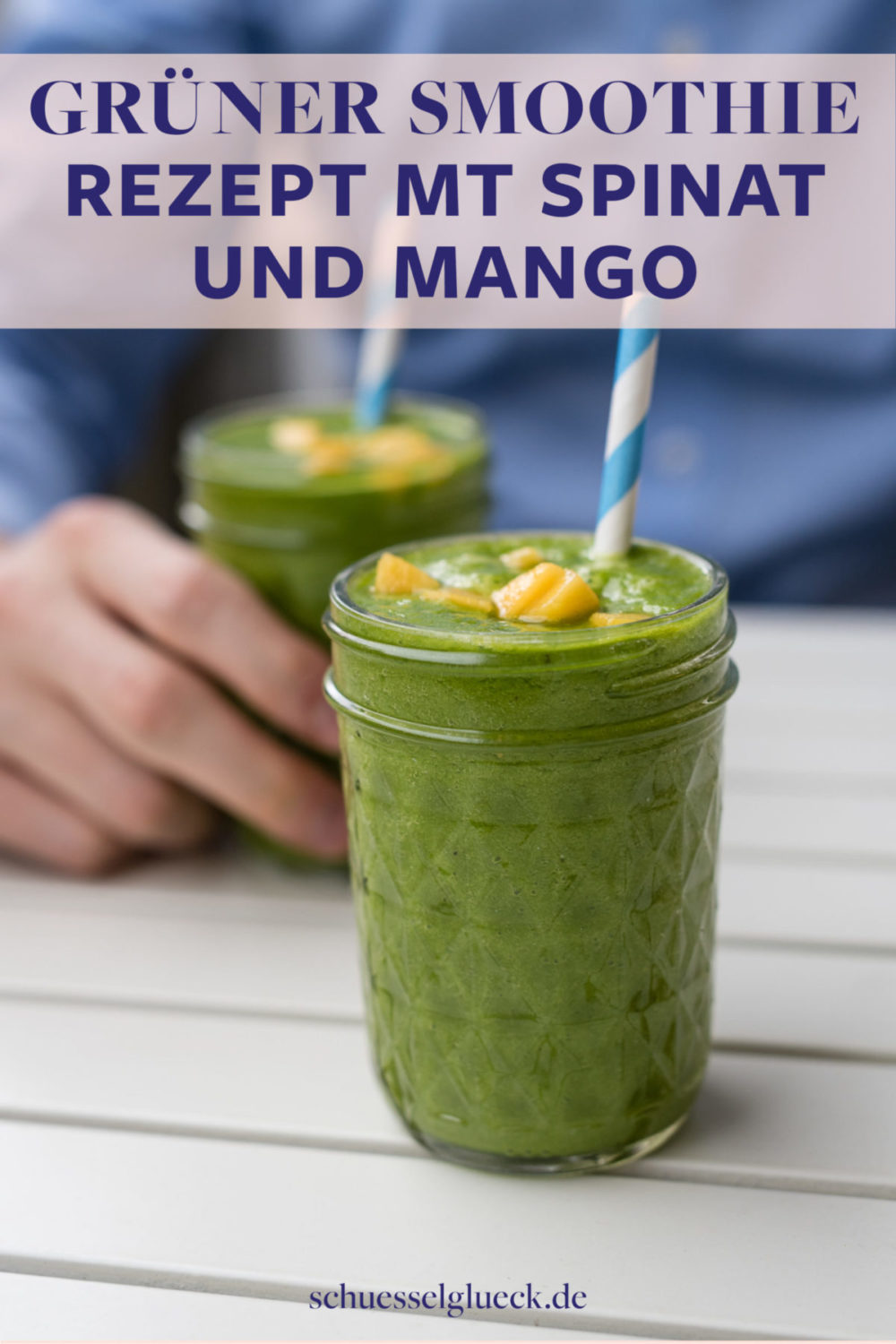 Herrlich erfrischender grüner Smoothie mit Spinat, Mango und einer Geheimzutat