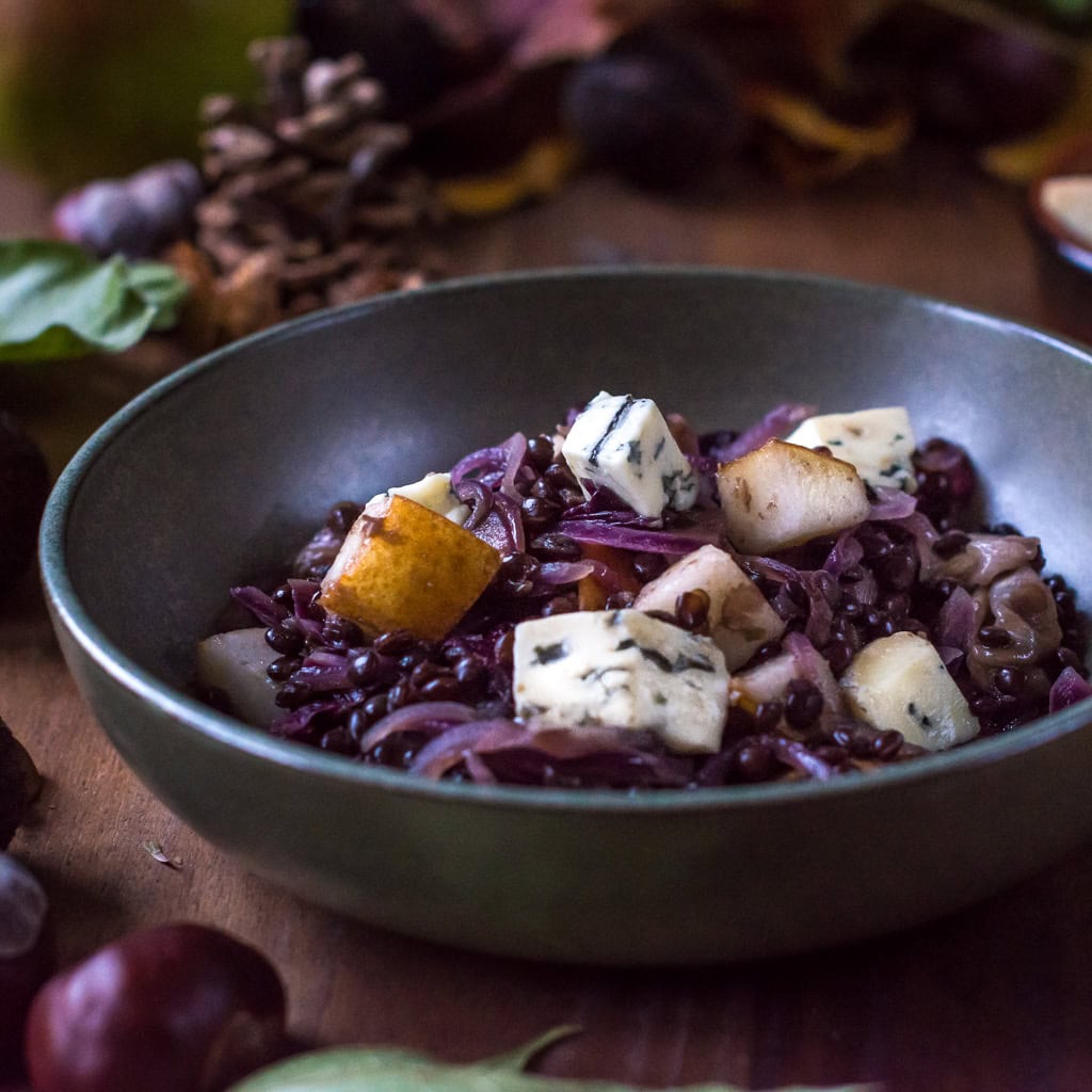 Lauwarmer Linsensalat mit Radicchio, Birne und Fourme d&amp;#39;Ambert